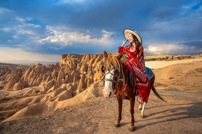2-Day Guided Cappadocia Tour with Cave Hotel Option From Antalya - Lunch in Avanos and the cost of eating on the road