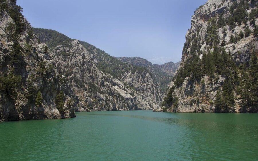 Alanya Green Canyon Boat tour with Lunch and Swimming Breaks - Why Green Canyon works as an Alanya day trip