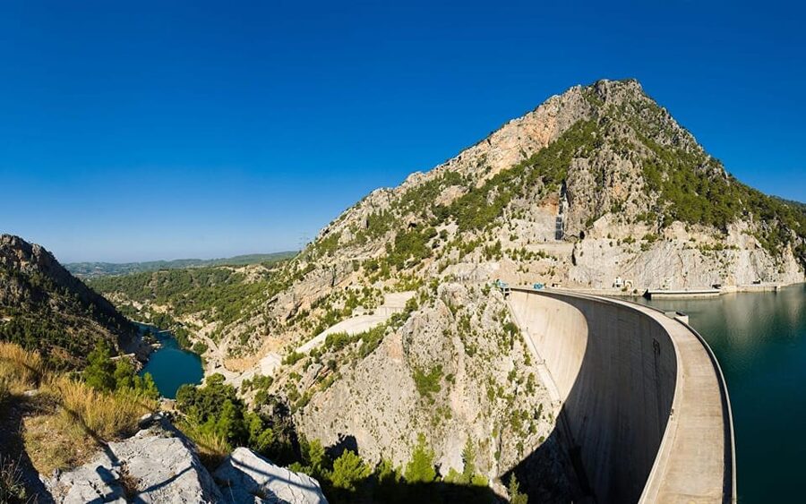 Alanya Green Canyon Boat tour with Lunch and Swimming Breaks - Boarding the boat at Green Canyon