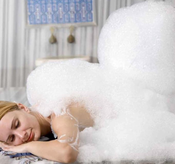 Alanya/Kemer/Side: Turkish Bath and Massage with Transfers - Sauna and steam prepare you for the hamam