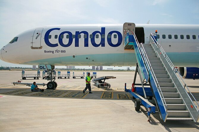 Antalya Airport to Alanya Resorts Private Transfer - Meeting your driver at Antalya Airport