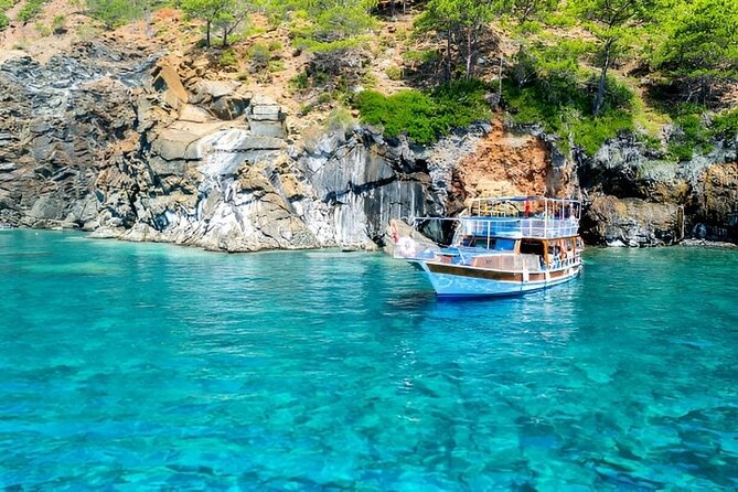 Antalya / Belek / Kemer : Suluada Boat Trip w/ Lunch & Transfer - The northern stop combines swimming and lunch
