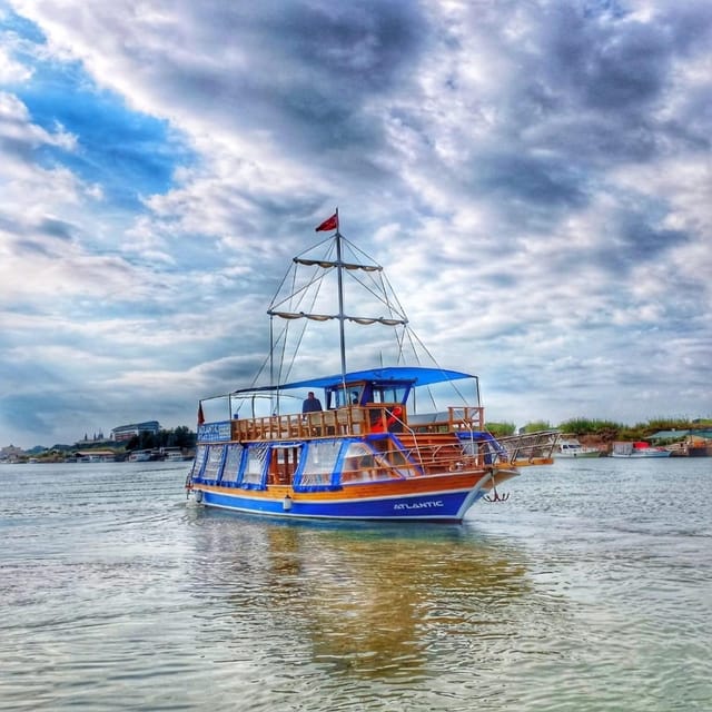 Antalya/ Belek Relax Boat Tour with Lunch & Soft Drinks - Boat comfort, toilets, and music
