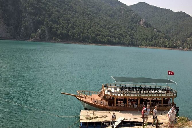 Antalya: Green Canyon Boat Trip with Lunch and Drinks - The long road to Oymapinar Dam
