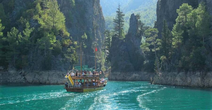 Antalya: Green Canyon Boat Trip with Lunch and Drinks - What to bring and what to expect