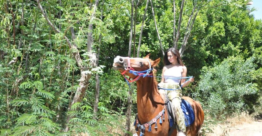 Antalya: Guided ATV and Horse Riding Safari in Lara - The 15-minute coastal view