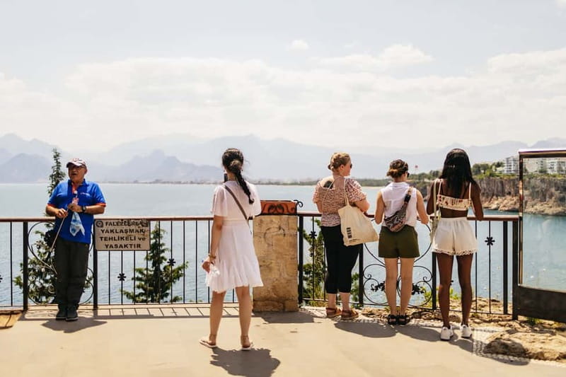 Antalya: Guided City Tour with Top 2 Waterfalls incl. Lunch - Hadrian’s Gate and the Kesik Minare