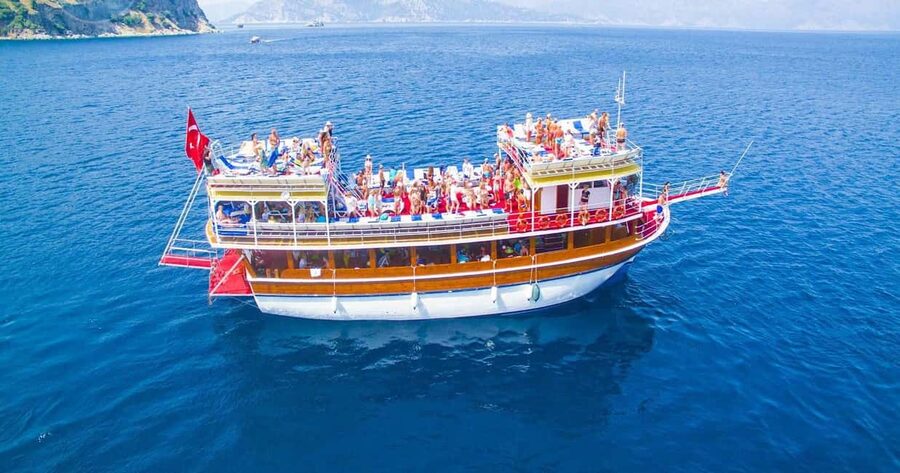 Antalya: Guided City Tour with Waterfalls Tickets and Lunch - Seeing Antalya from the water