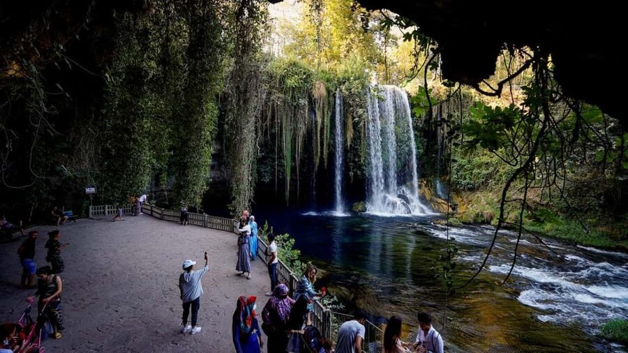 Antalya: Guided City Tour with Waterfalls Tickets and Lunch - Kaleiçi brings the history into focus