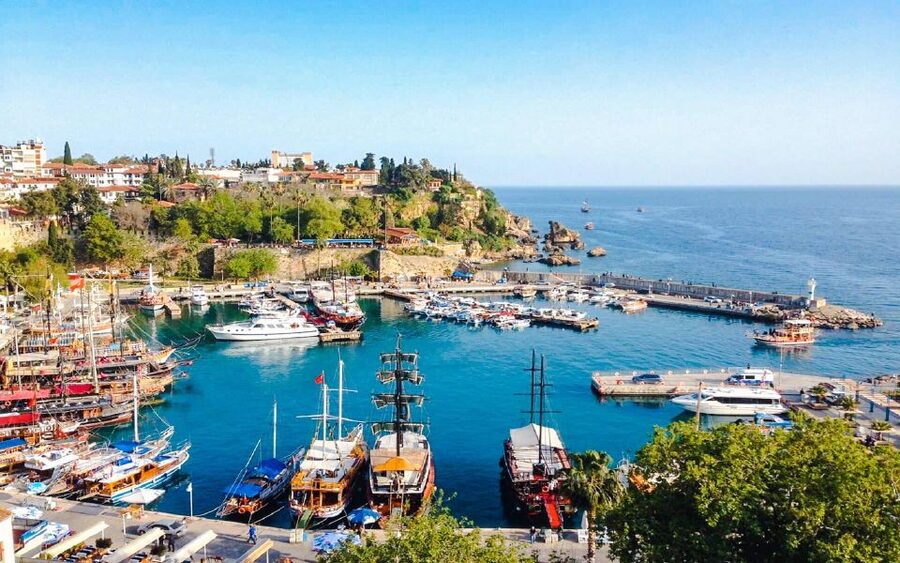 Antalya: Guided Old Town Tour with Boat Trip and Lunch - The shopping stop at Argentum
