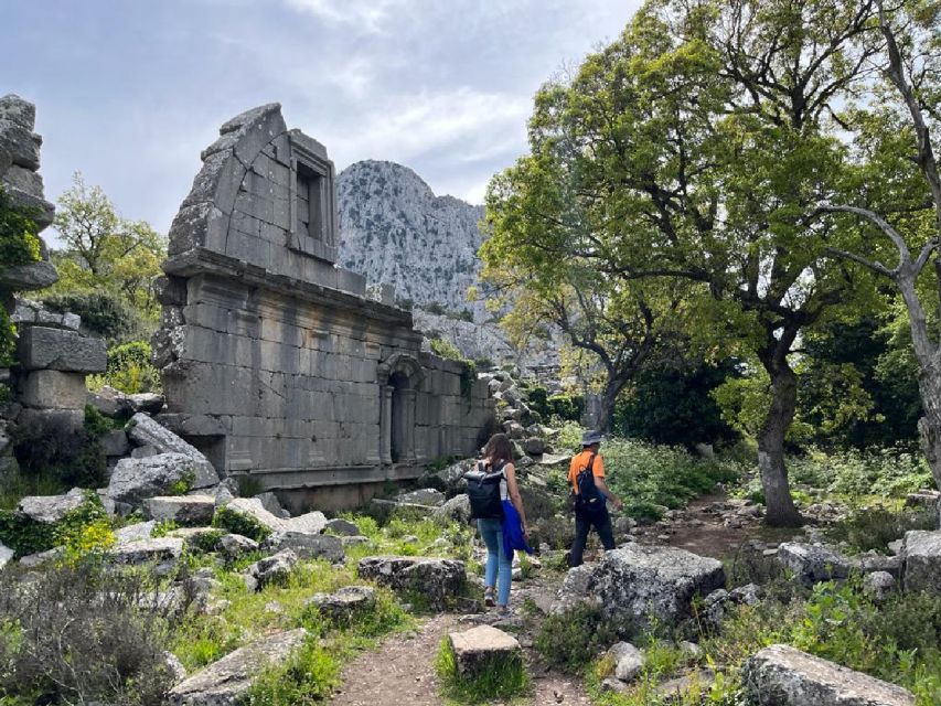 Antalya: Hiking in Termessos Ancient City - Walking through Termessos, one ruin at a time