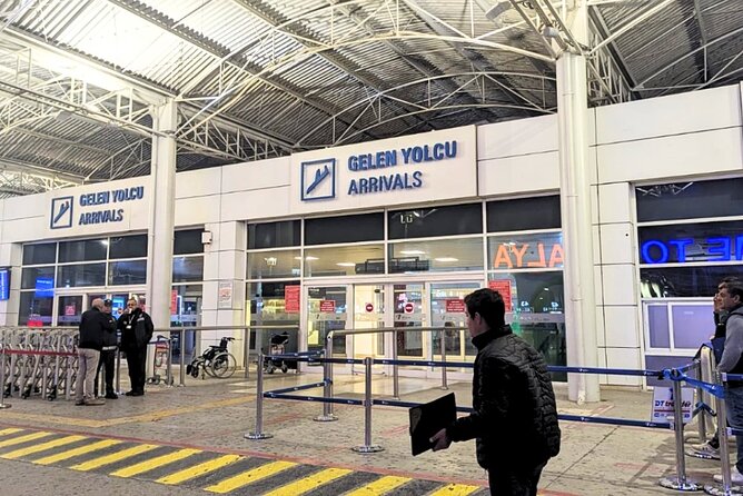 Antalya Hotels and Airport Transfer Service - What the 20-minute to 90-minute ride feels like