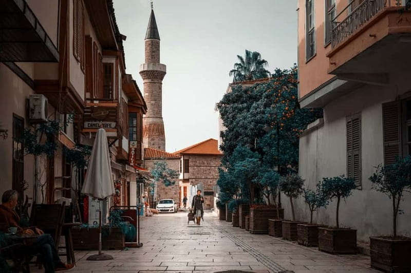 Antalya: Kaleici Old Town Small Group Guided Walking Tour - The Yivli Minaret Mosque and Seljuk Antalya