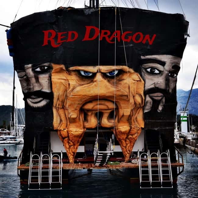 Antalya/Kemer: Boat Tour Visit Caves and Bays With Lunch - Lunch on board, with drinks sold separately