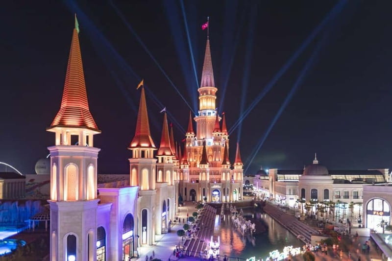 Antalya Land of Legends Night Show & Transfers - What this Antalya night outing is really about