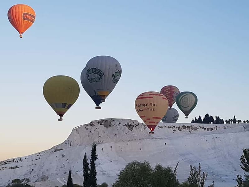 Antalya: Pamukkale Tour with Hot Air Balloon and Lunch - Sunrise over Pamukkale from a hot-air balloon