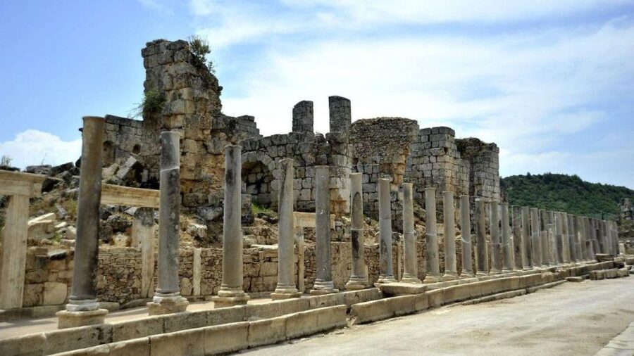 Antalya: Perge, Aspendos & City of Side Day Trip with Lunch - The shopping stop and what it means for your day