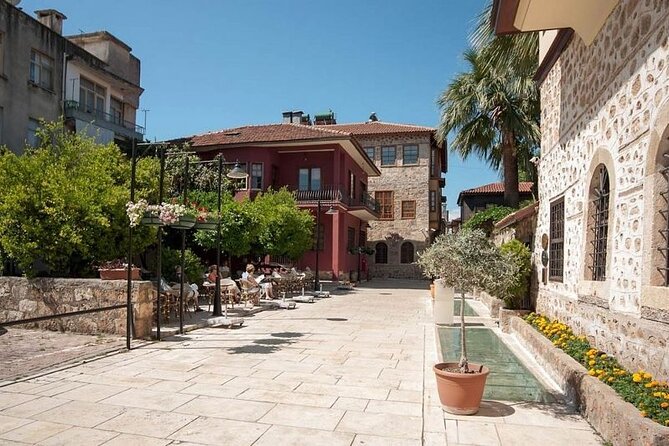 Antalya Private City Waterfalls Tours with lunch - Upper Düden and its cave-like setting