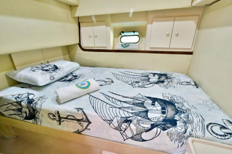 Antalya: Private Yacht Tour with 3 Swim Stops and a Meal - Pickup, crew, and communication