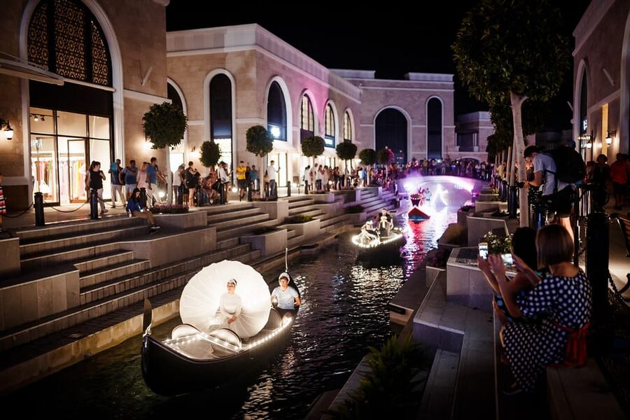 Antalya: The Land of Legends Night Show & Shopping Avenue - Who will enjoy this most?