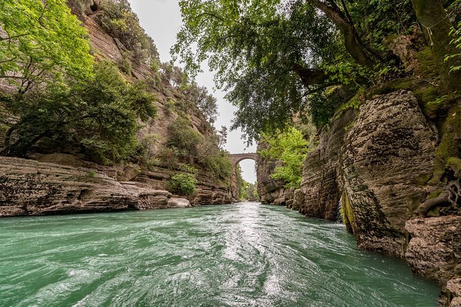 Family Rafting Trip at Köprülü Canyon Incl. Lunch from Antalya - Lunch beside the river