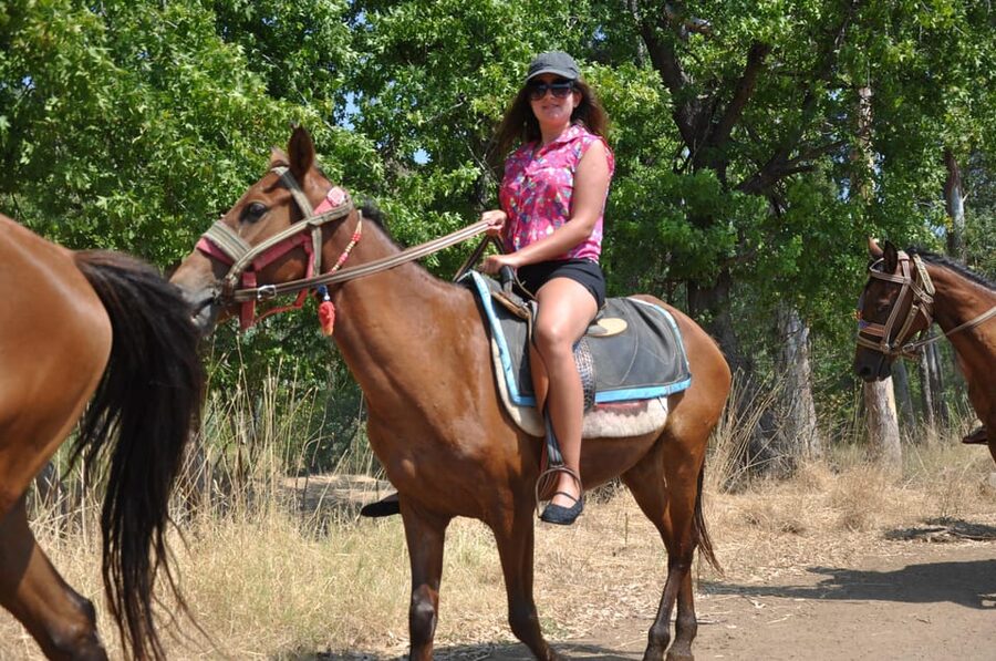 Kemer Horse Safari, pick up from Kiris, Beldibi, Goynuk - Who will enjoy this horse safari?