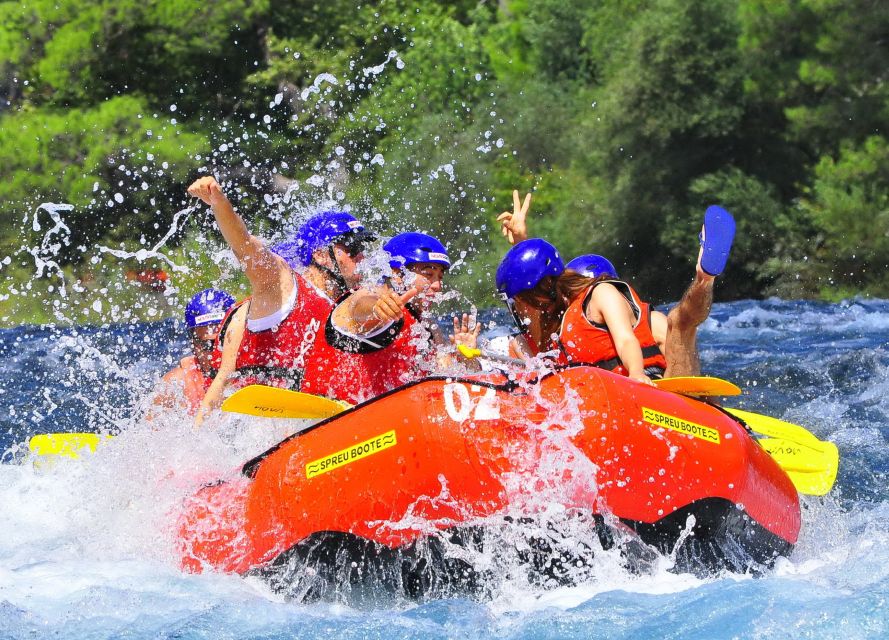 Köprülü Canyon Antalya: Whitewater Rafting Trip - Riverside lunch after the paddle