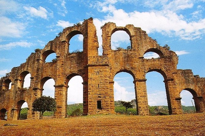 Perge Aspendos Side Private Tours with Lunch - Perge in 90 minutes: Roman streets and public buildings