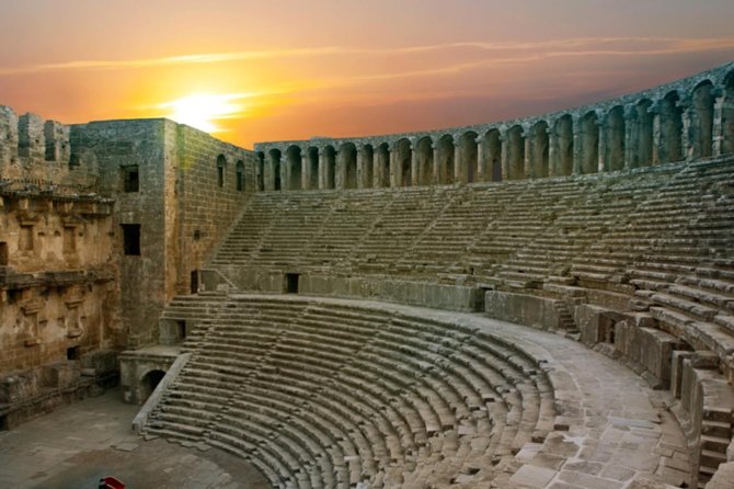 Perge Aspendos Side Waterfall Tour - Perge, a city built for walking and imagining