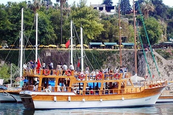 Private Guided Antalya City Tour - Hadrian’s Gate and Roman Antalya