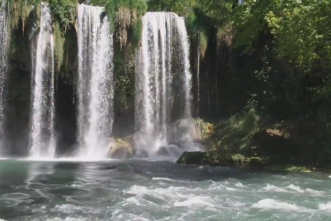 Private Unique Waterfalls Tour - Who should book this waterfall route?
