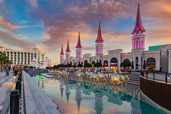 The Land of Legends Night Shows Tour from Belek - Why the exact venue matters